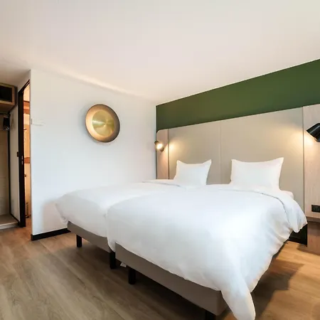 Hotel Campanile Nature - Marne La Vallee - Villepinte 3*