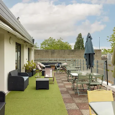 Отель Campanile Nature - Marne La Vallee - 3*