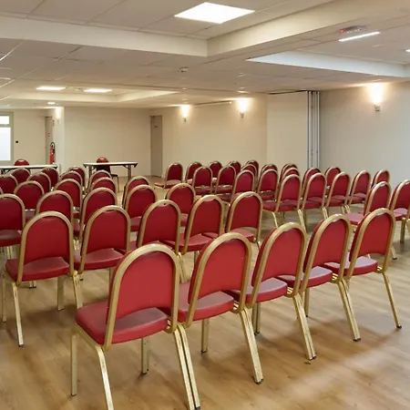 Campanile Nature - Marne La Vallee - Villepinte Hotel Chelles (Seine-et-Marne)
