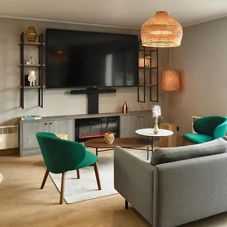 Отель Campanile Nature - Marne La Vallee - 3*