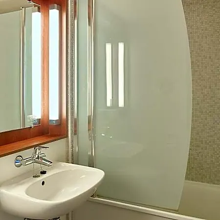 Campanile Nature - Marne La Vallee -