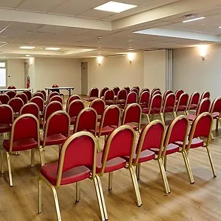 Campanile Nature - Marne La Vallee -