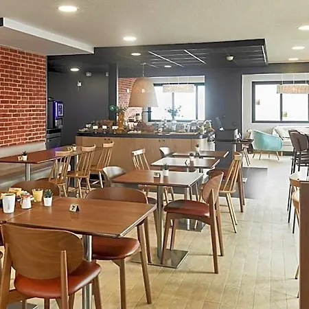 Campanile Nature - Marne La Vallee - Hotel Chelles (Seine-et-Marne)
