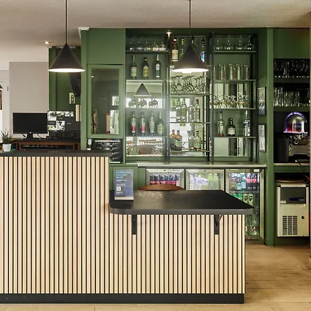 Отель Campanile Nature - Marne La Vallee - 3*