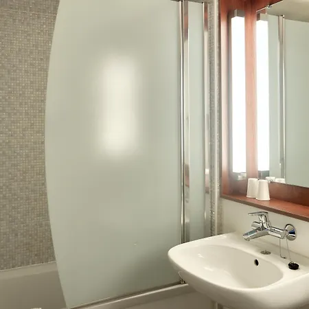 Campanile Nature - Marne La Vallee -