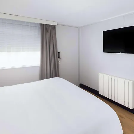 Campanile Nature - Marne La Vallee - Отель 3*