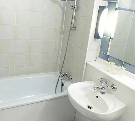 Hotel Campanile Nature - Marne La Vallee - Villepinte 3*